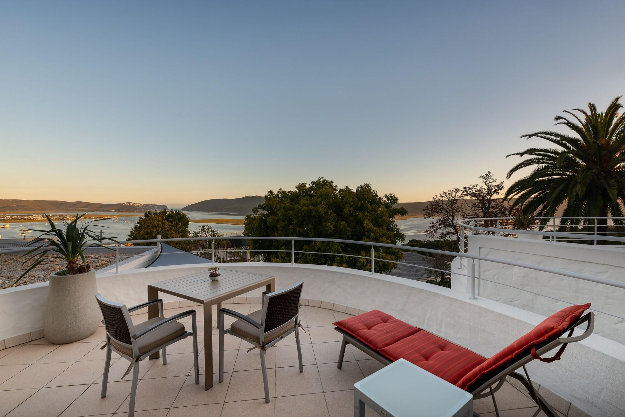 Villa Afrikana Guest Suites By Knysna Paradise Collection Bagian luar foto