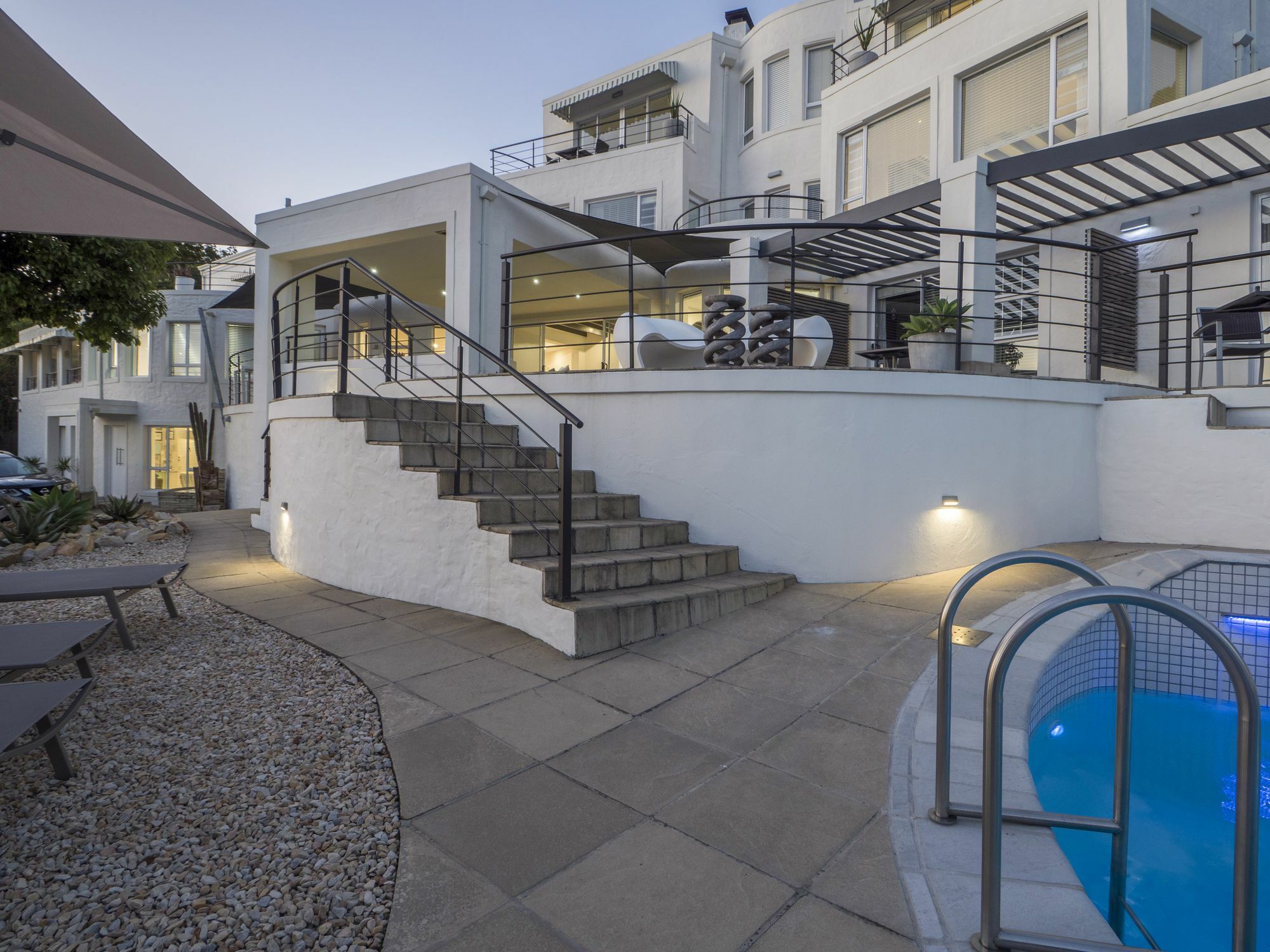 Villa Afrikana Guest Suites By Knysna Paradise Collection Bagian luar foto